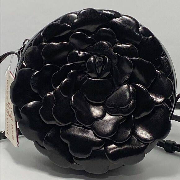 Valentino Garavani 03 Rose Edition Atelier round crossbody bag - Picture 6 of 13